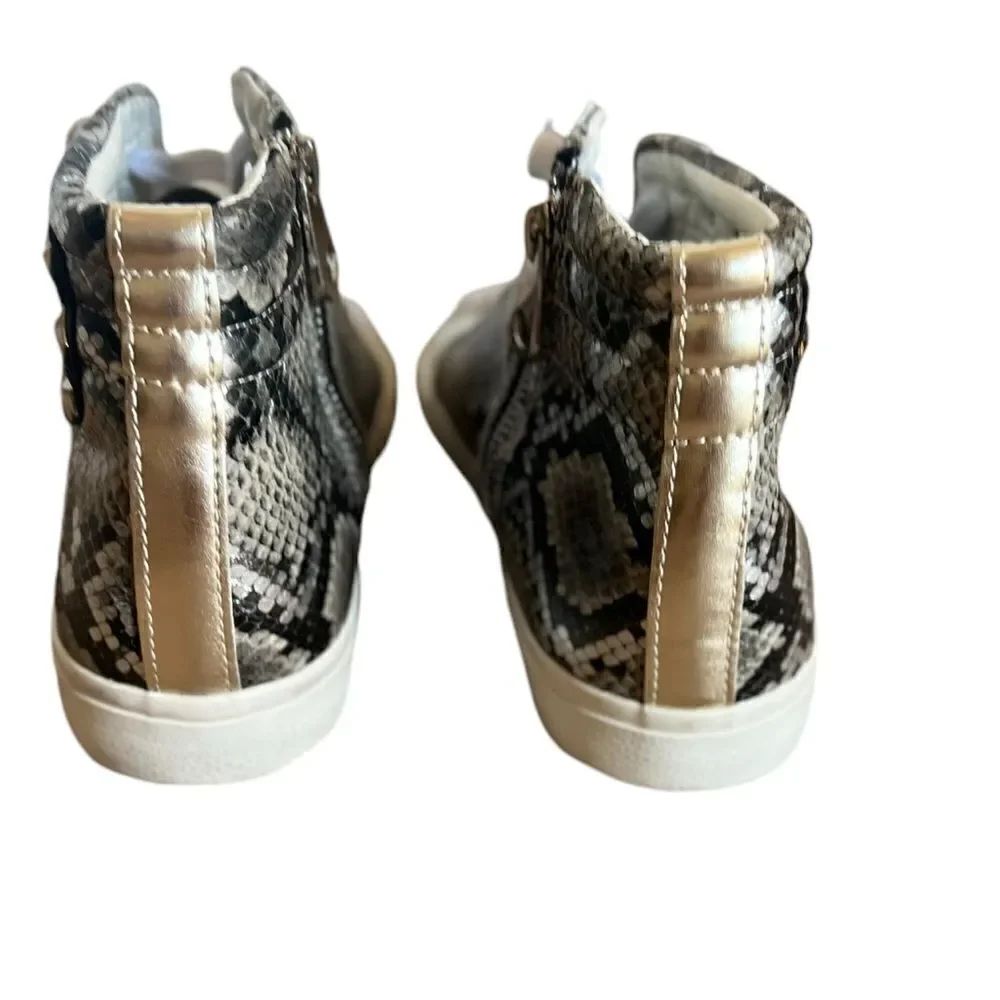 Nwt Vintagehavana Sneakers Size 8.5 — image 5 of 8